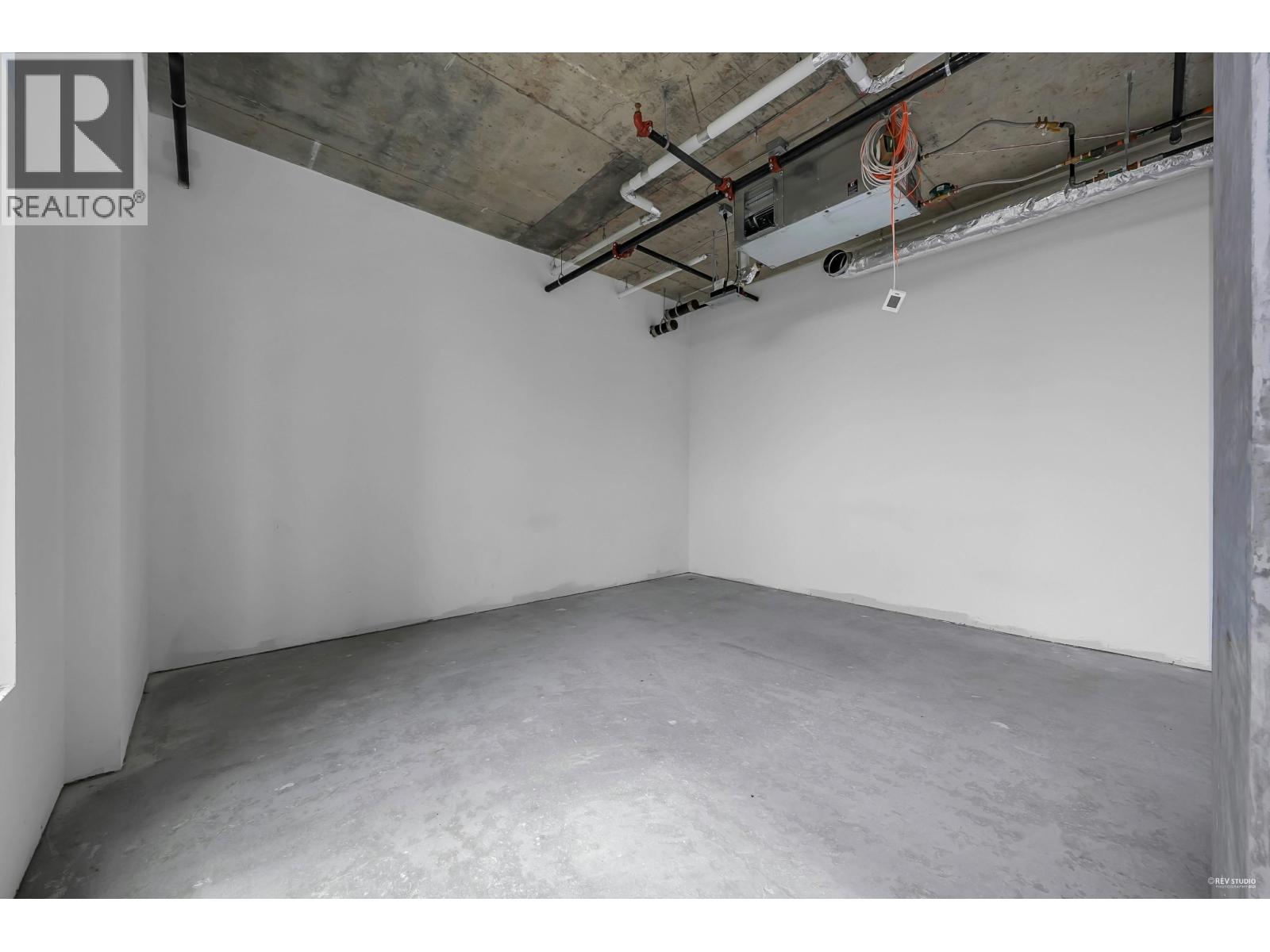 405 2992 Glen Drive, Coquitlam, British Columbia  V3B 0V2 - Photo 21 - C8077521