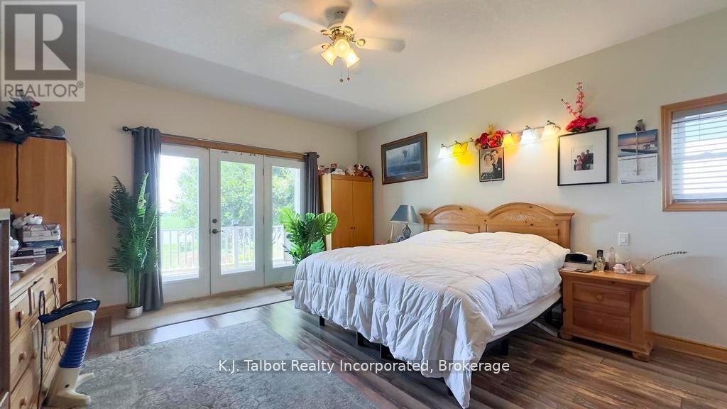 79823 Bluewater Highway, Central Huron, Ontario  N7A 3X8 - Photo 25 - X12947792