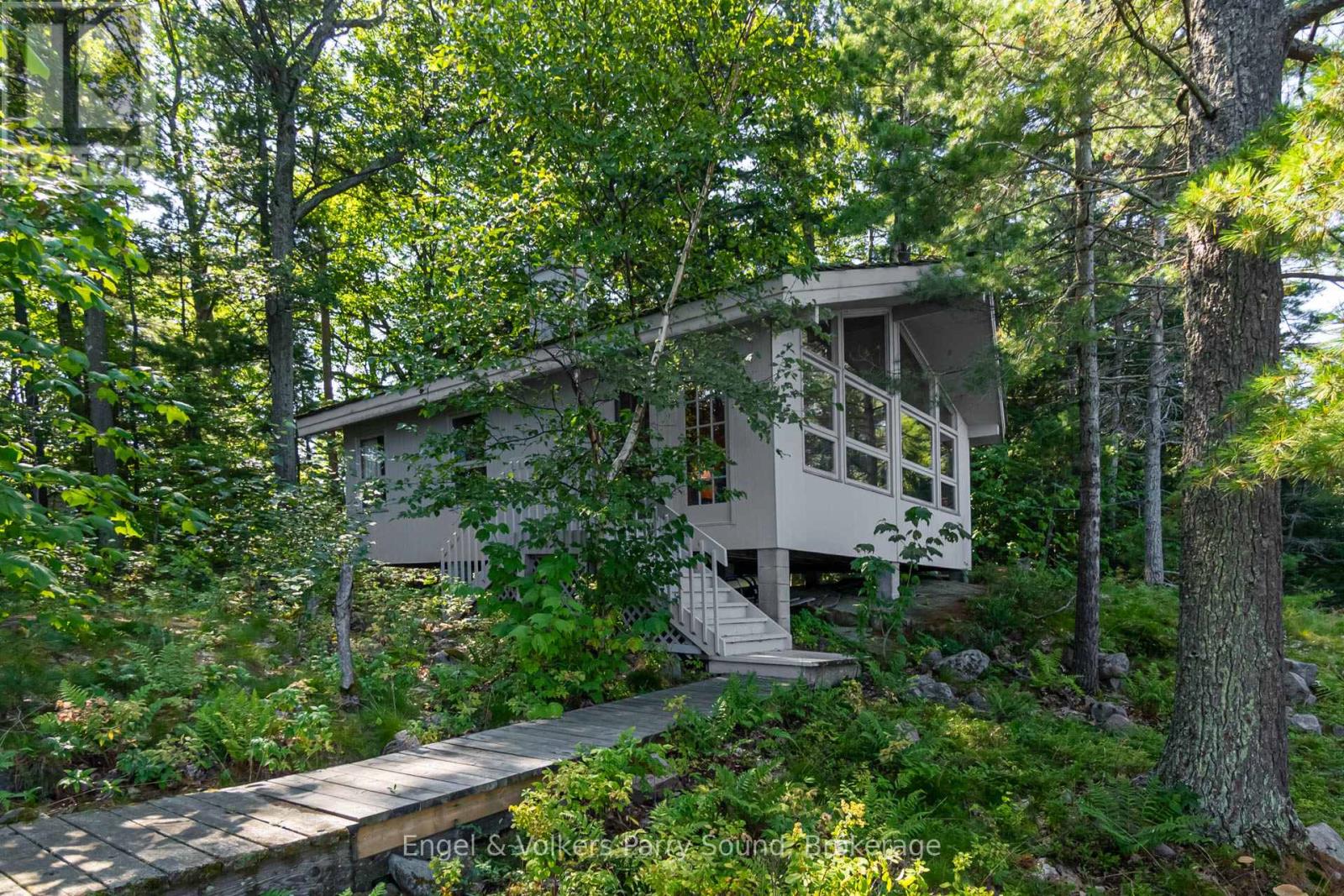 8 Island 29c, Carling, Ontario  P0G 1G0 - Photo 37 - X12947810