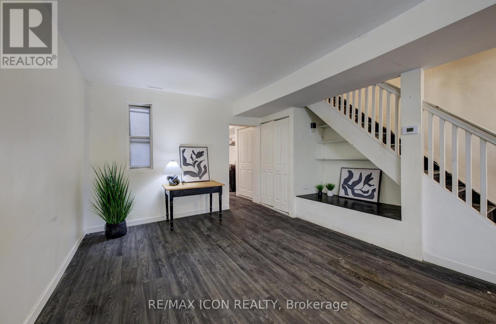 898 Eastern Avenue, Toronto, Ontario  M4L 1A4 - Photo 8 - E12947794