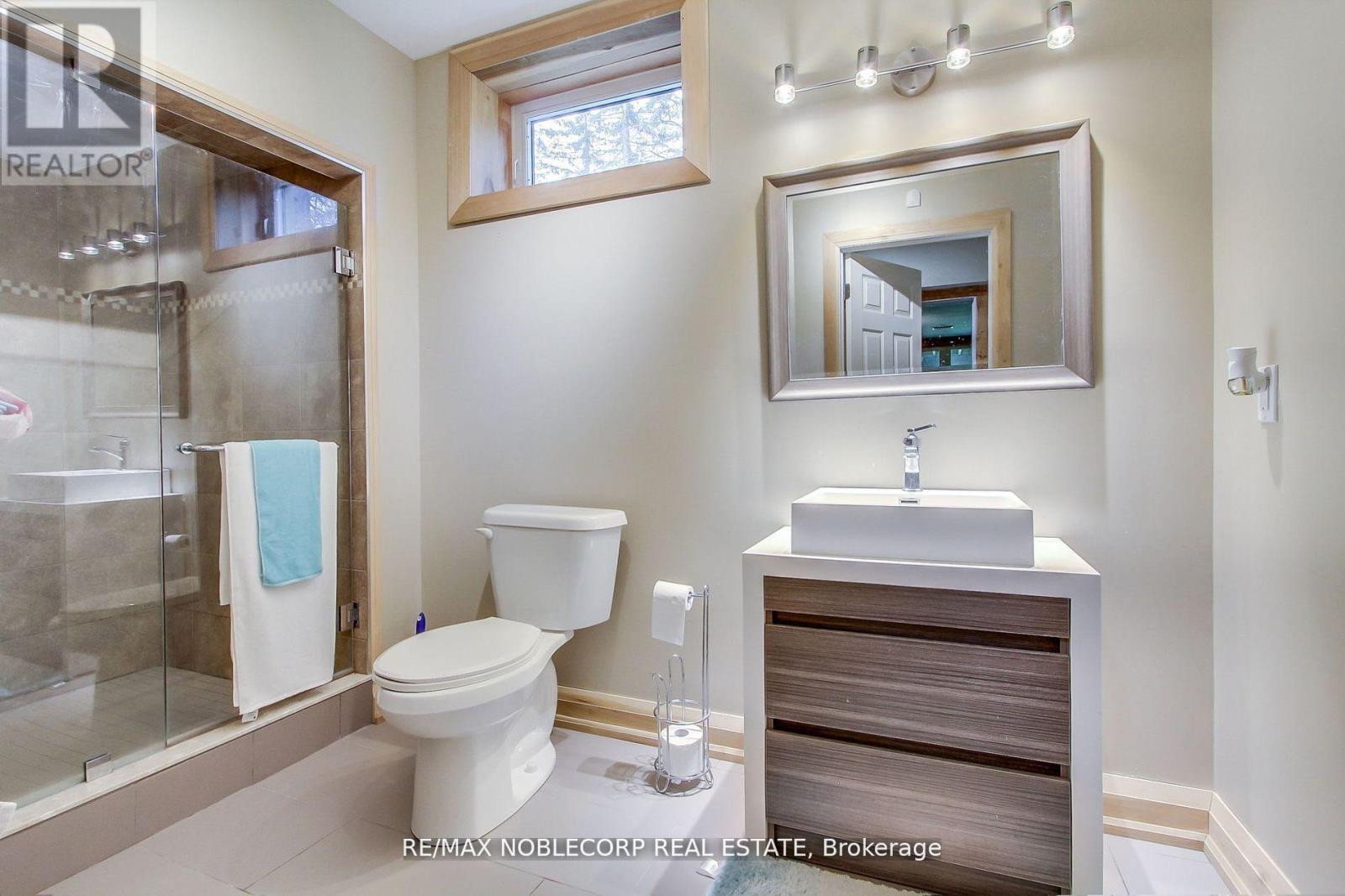 11201 Lake Ridge Road, Scugog, Ontario  L9L 1V7 - Photo 21 - E12947822