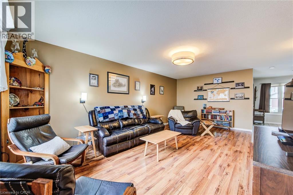 43 Hagan Avenue, Guelph, Ontario  N1E 7B7 - Photo 11 - 40815116