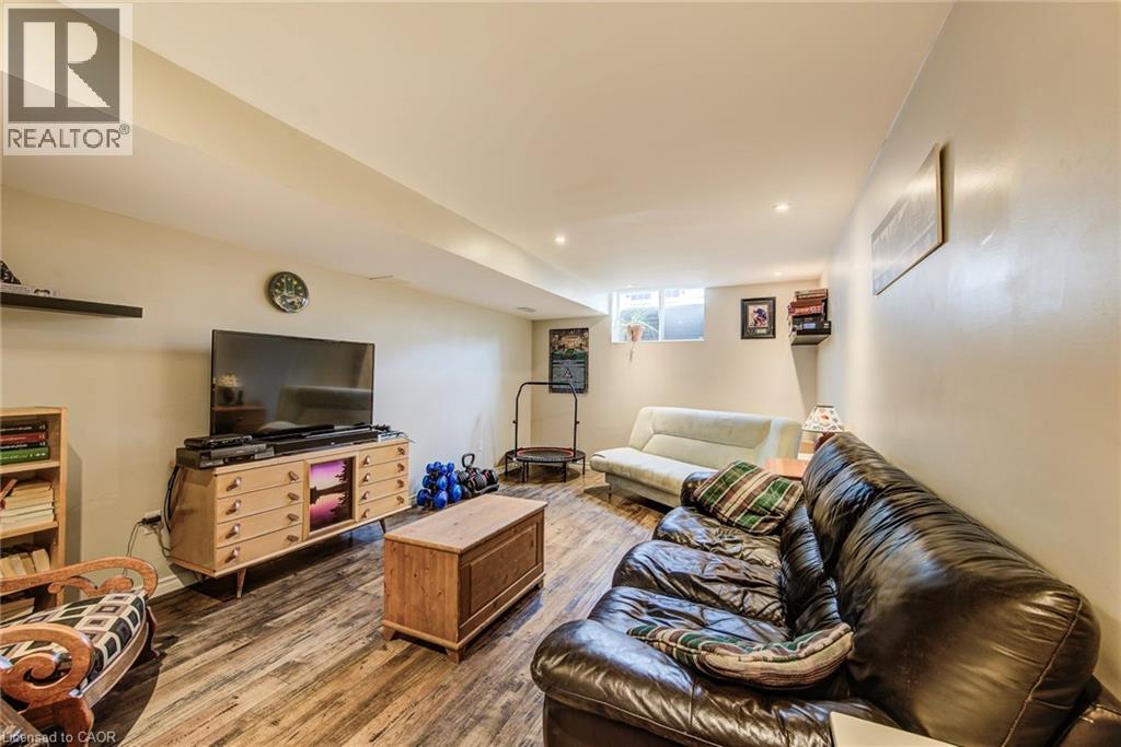 43 Hagan Avenue, Guelph, Ontario  N1E 7B7 - Photo 36 - 40815116