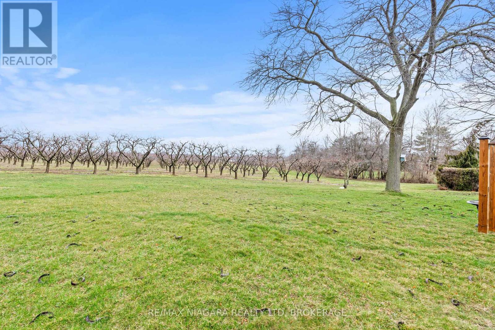 7 Garrison Village Drive, Niagara-On-The-Lake, Ontario  L0S 1J0 - Photo 29 - X12947818