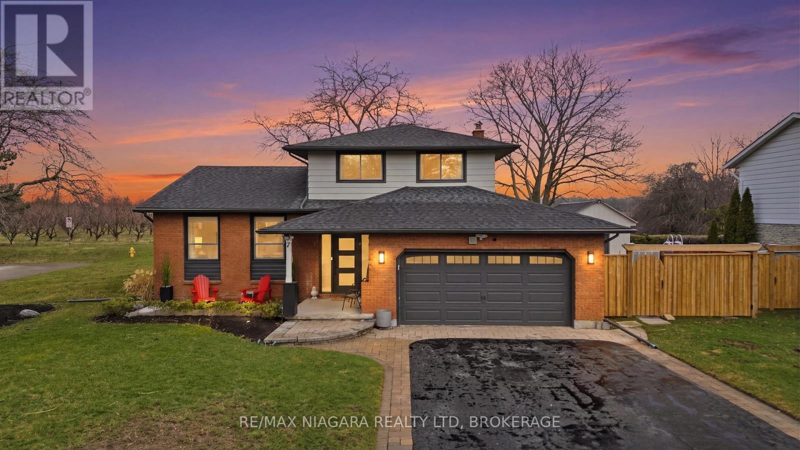 7 Garrison Village Drive, Niagara-On-The-Lake, Ontario  L0S 1J0 - Photo 35 - X12947818