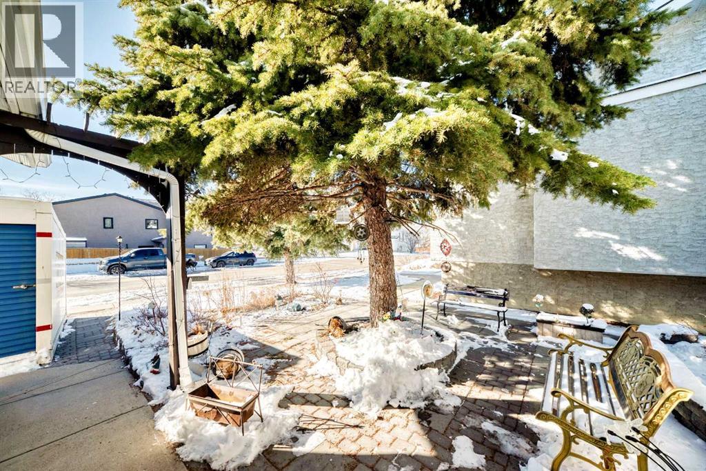 1328 Meadowbrook Drive SE, Airdrie, Alberta  T4A 2A3 - Photo 41 - A2286730