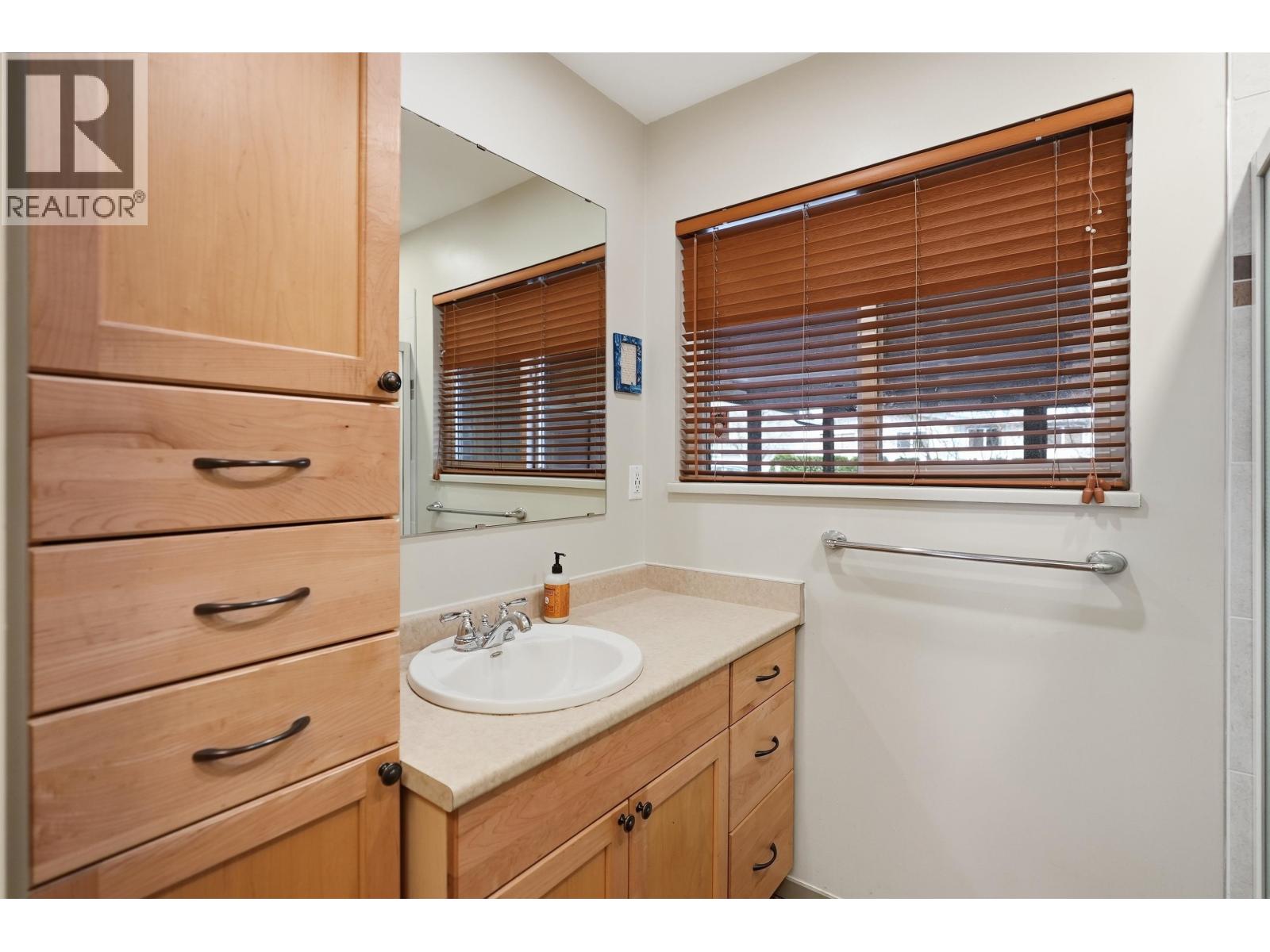 526 Yale Road, Port Moody, British Columbia  V3H 3K3 - Photo 23 - R3105137