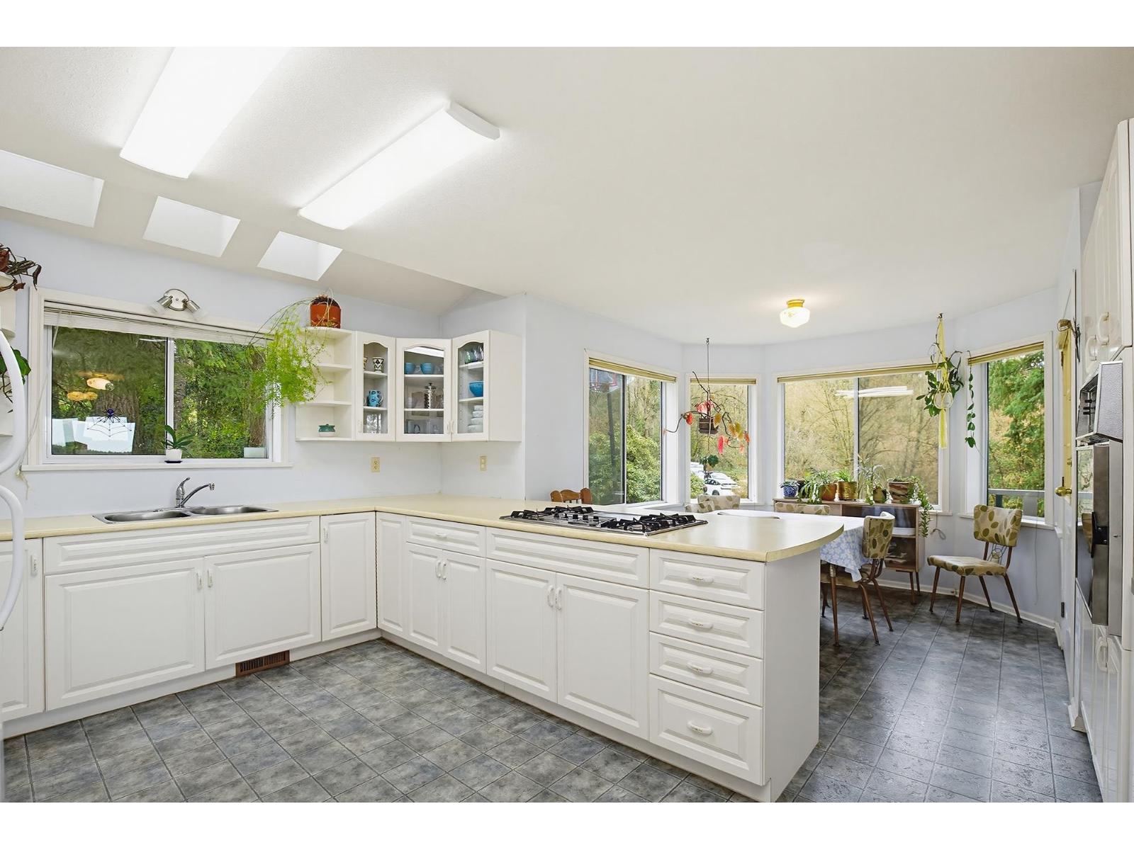 30199 Silverdale Avenue, Mission, British Columbia  V4S 1H2 - Photo 15 - R3105769