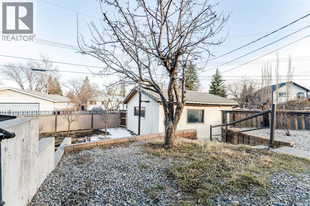 2018 Cottonwood Crescent SE, Calgary, Alberta  T2B 1T1 - Photo 32 - A2295913