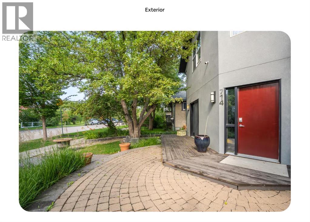 714 7 Avenue Ne, Calgary, Alberta  T2E 0N5 - Photo 2 - A2296979