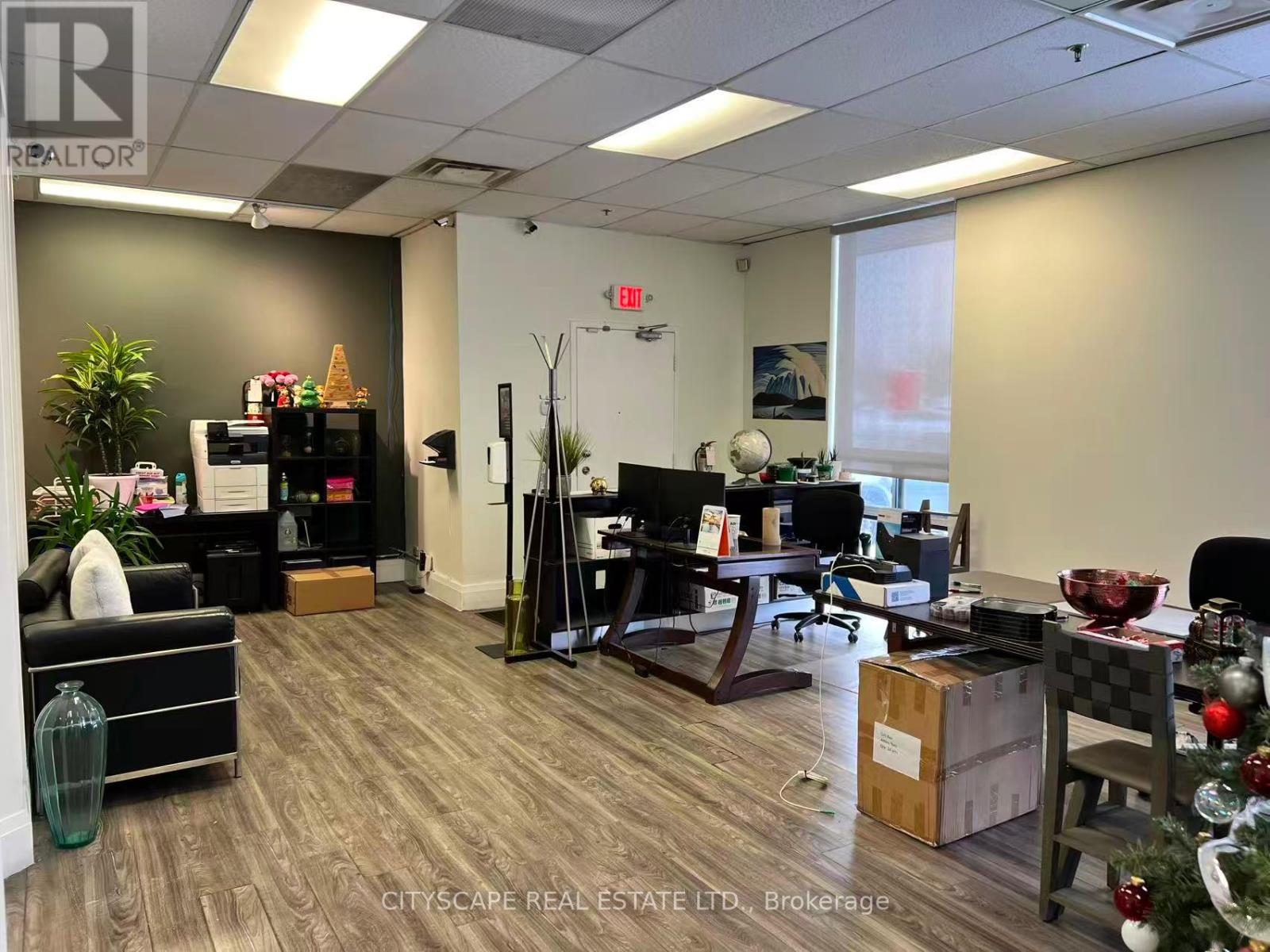 102 - 100 Steelcase Road E, Markham, Ontario  L3R 1E8 - Photo 6 - N12947834