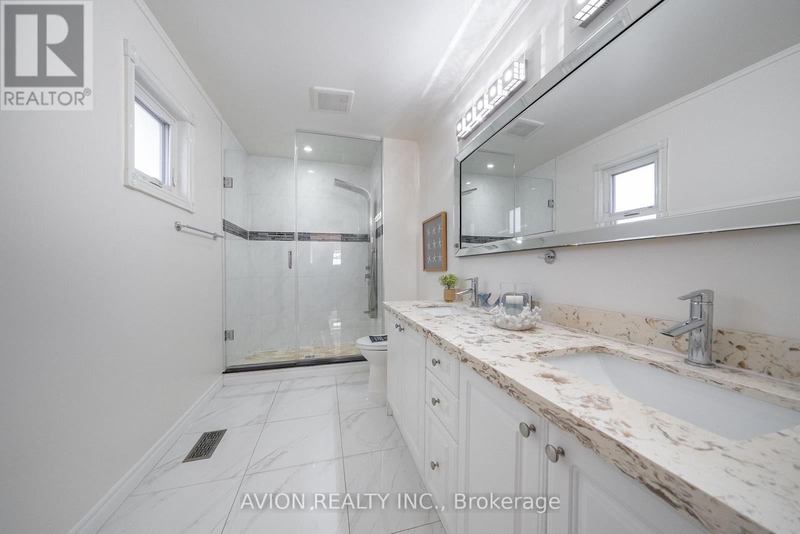 90 Penny Crescent, Markham, Ontario  L3P 5X6 - Photo 28 - N12947850