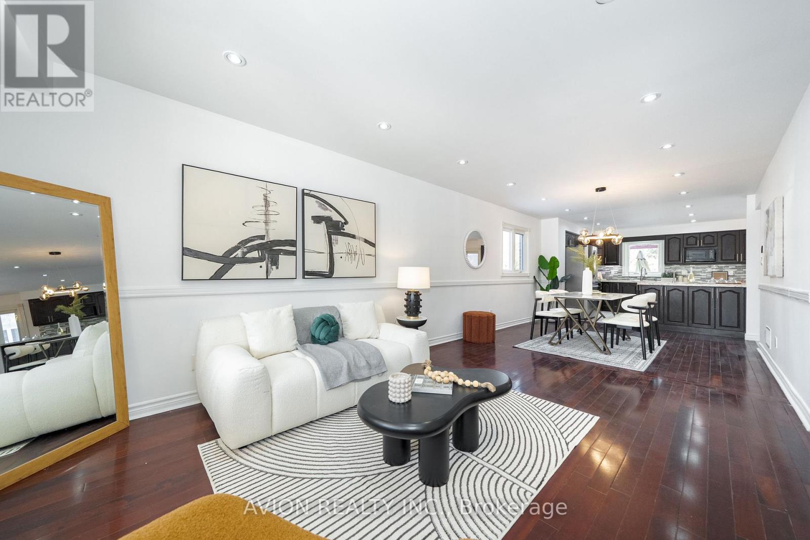 90 Penny Crescent, Markham, Ontario  L3P 5X6 - Photo 4 - N12947850