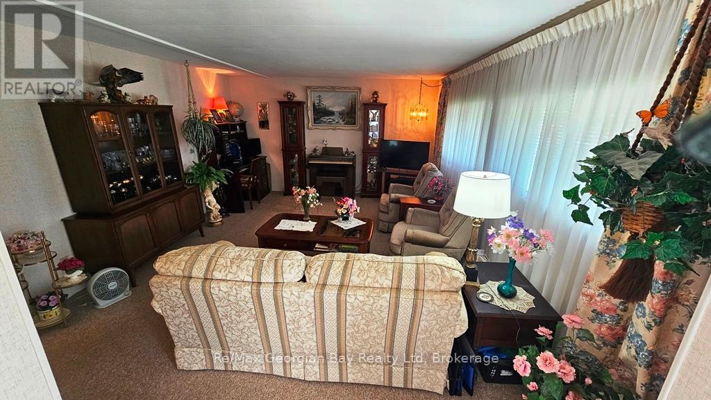 27 Mimosa Drive, Innisfil, Ontario  L9S 1P8 - Photo 7 - N12866706