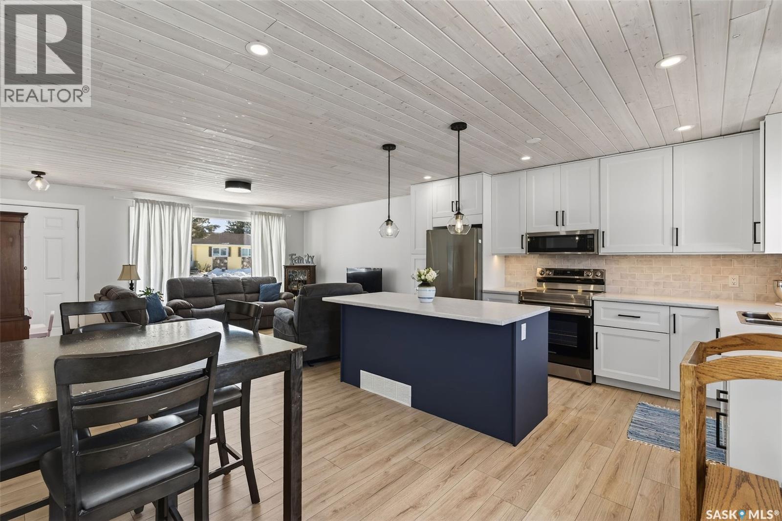 105 4th Avenue N, St. Brieux, Saskatchewan  S0K 3V0 - Photo 14 - SK031811