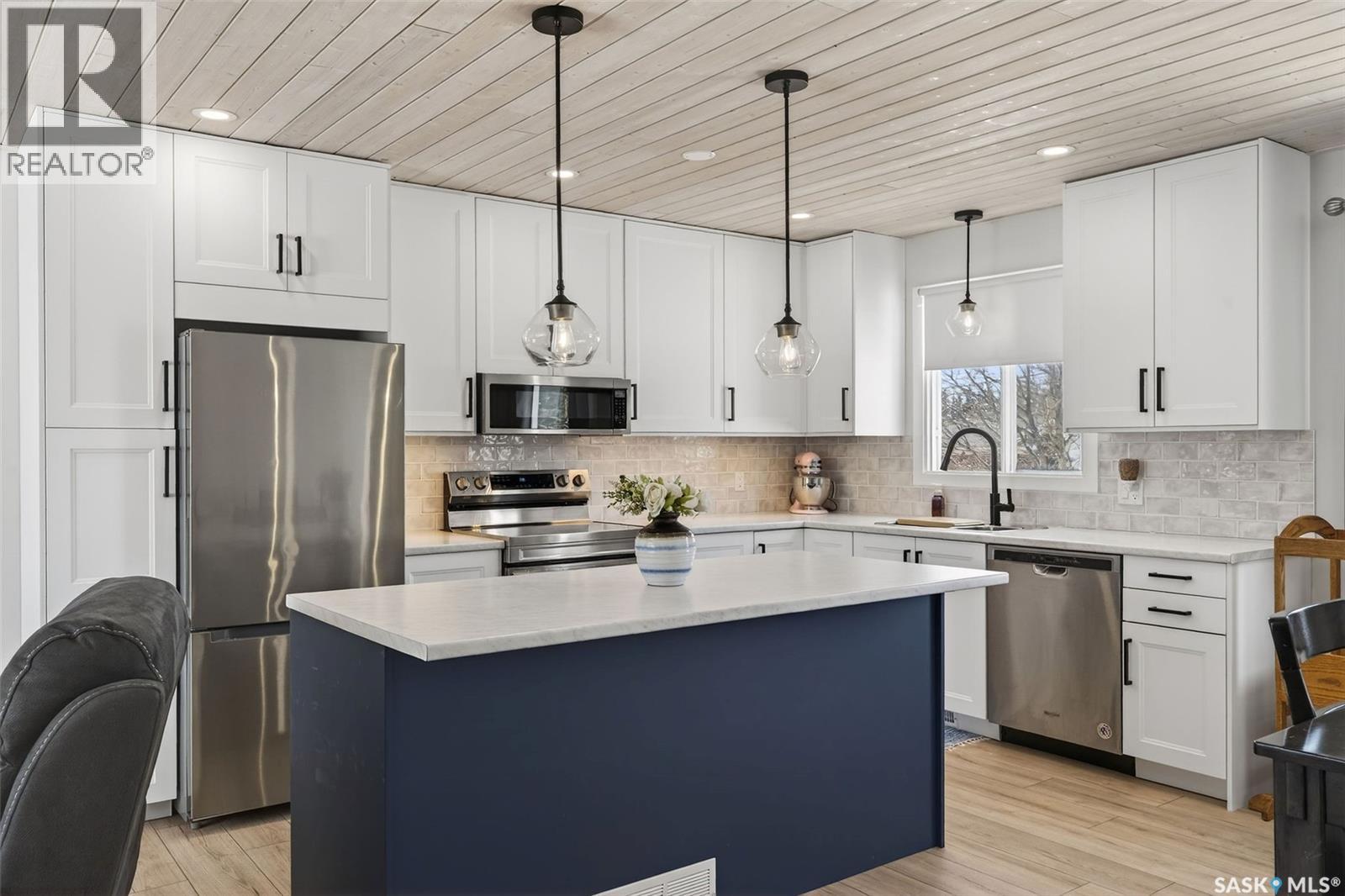 105 4th Avenue N, St. Brieux, Saskatchewan  S0K 3V0 - Photo 15 - SK031811