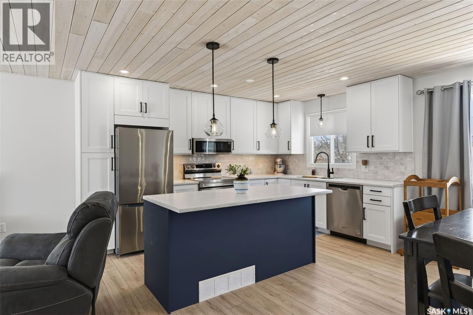 105 4th Avenue N, St. Brieux, Saskatchewan  S0K 3V0 - Photo 17 - SK031811