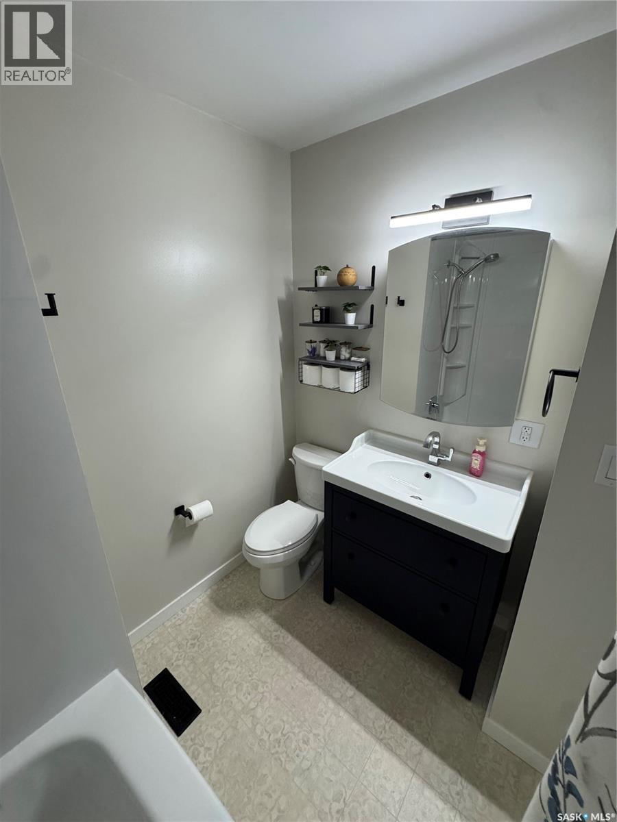 105 4th Avenue N, St. Brieux, Saskatchewan  S0K 3V0 - Photo 31 - SK031811