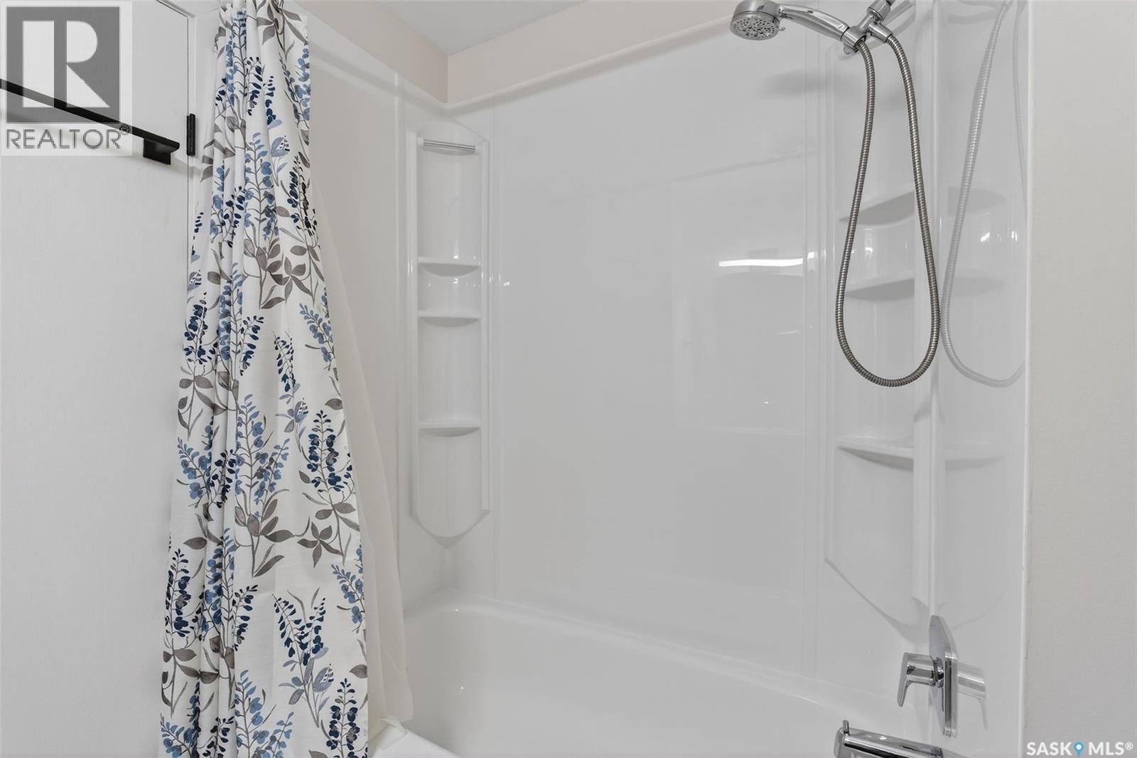 105 4th Avenue N, St. Brieux, Saskatchewan  S0K 3V0 - Photo 32 - SK031811