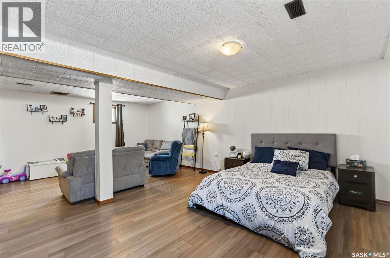 105 4th Avenue N, St. Brieux, Saskatchewan  S0K 3V0 - Photo 36 - SK031811