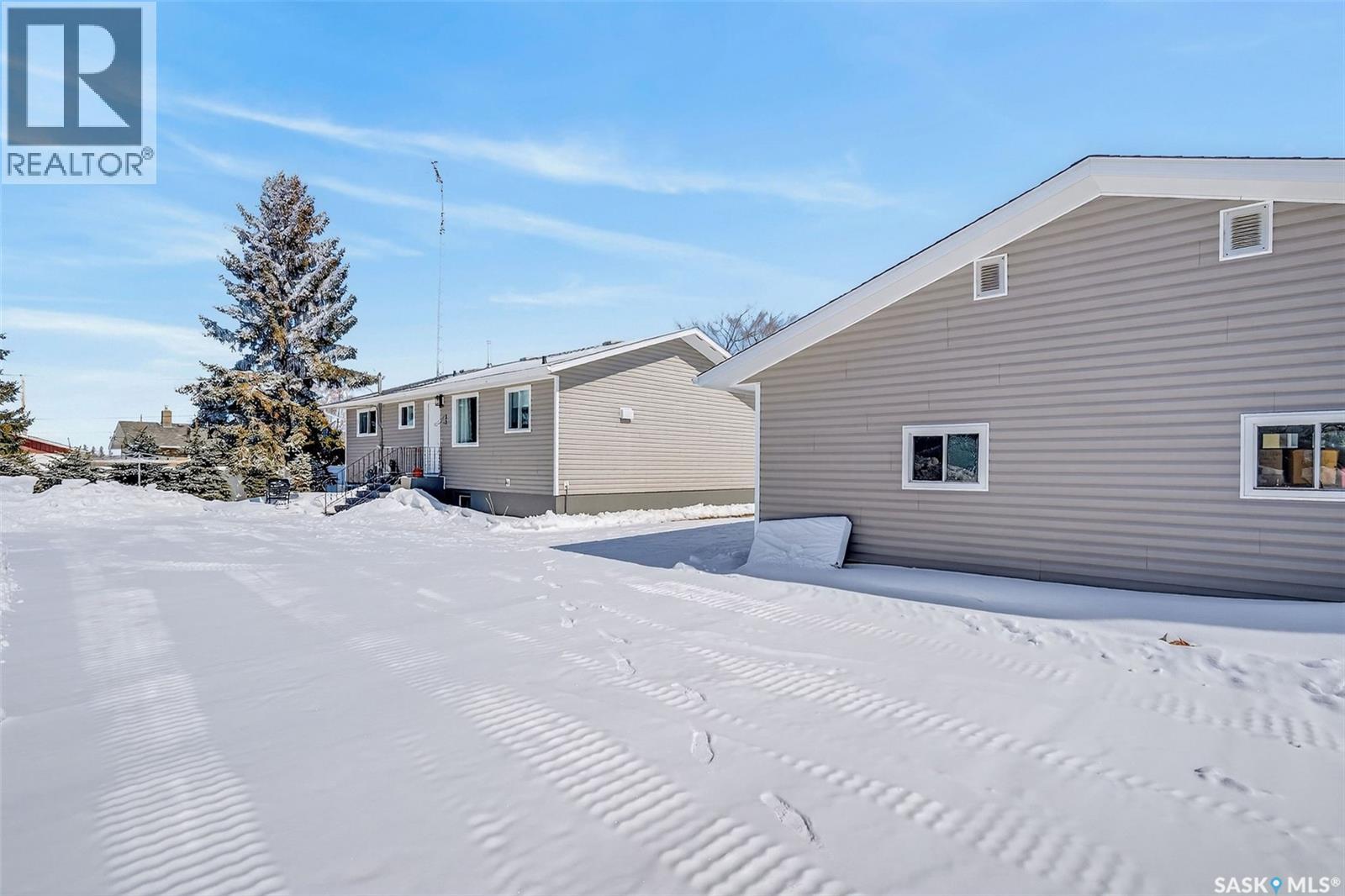 105 4th Avenue N, St. Brieux, Saskatchewan  S0K 3V0 - Photo 6 - SK031811