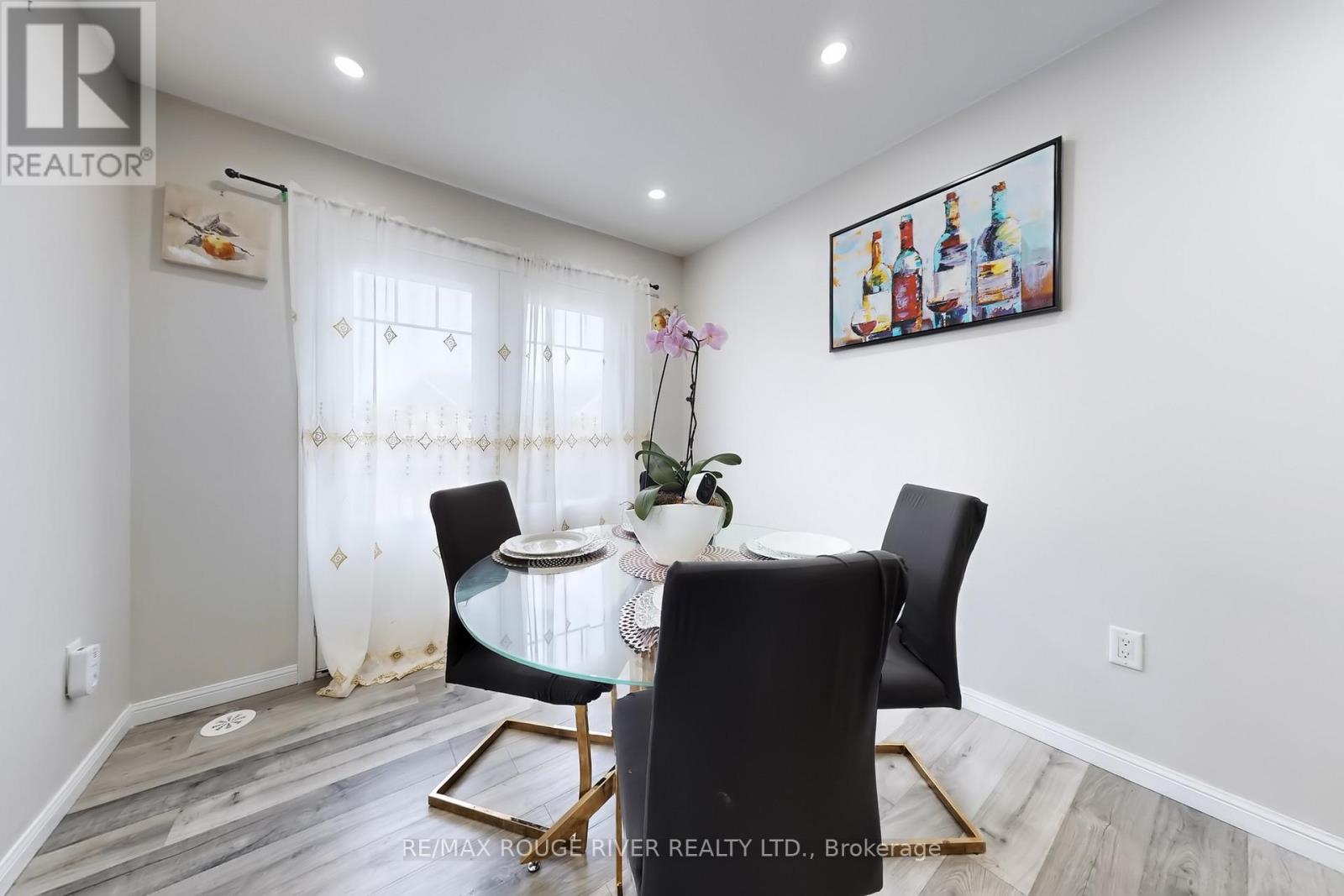 90 Suitor Court, Milton, Ontario  L9T 8R9 - Photo 13 - W12933674