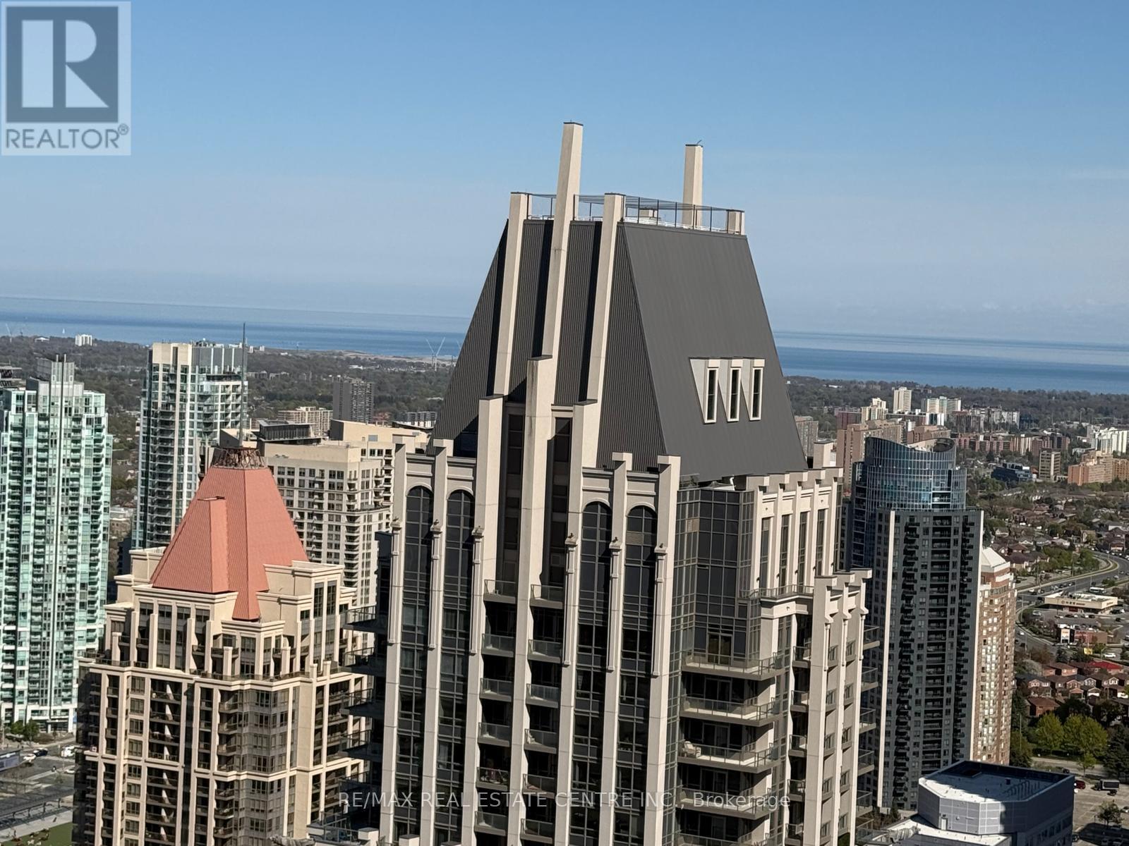 4301 - 430 Square One Drive, Mississauga, Ontario  L5B 0L6 - Photo 16 - W12947772