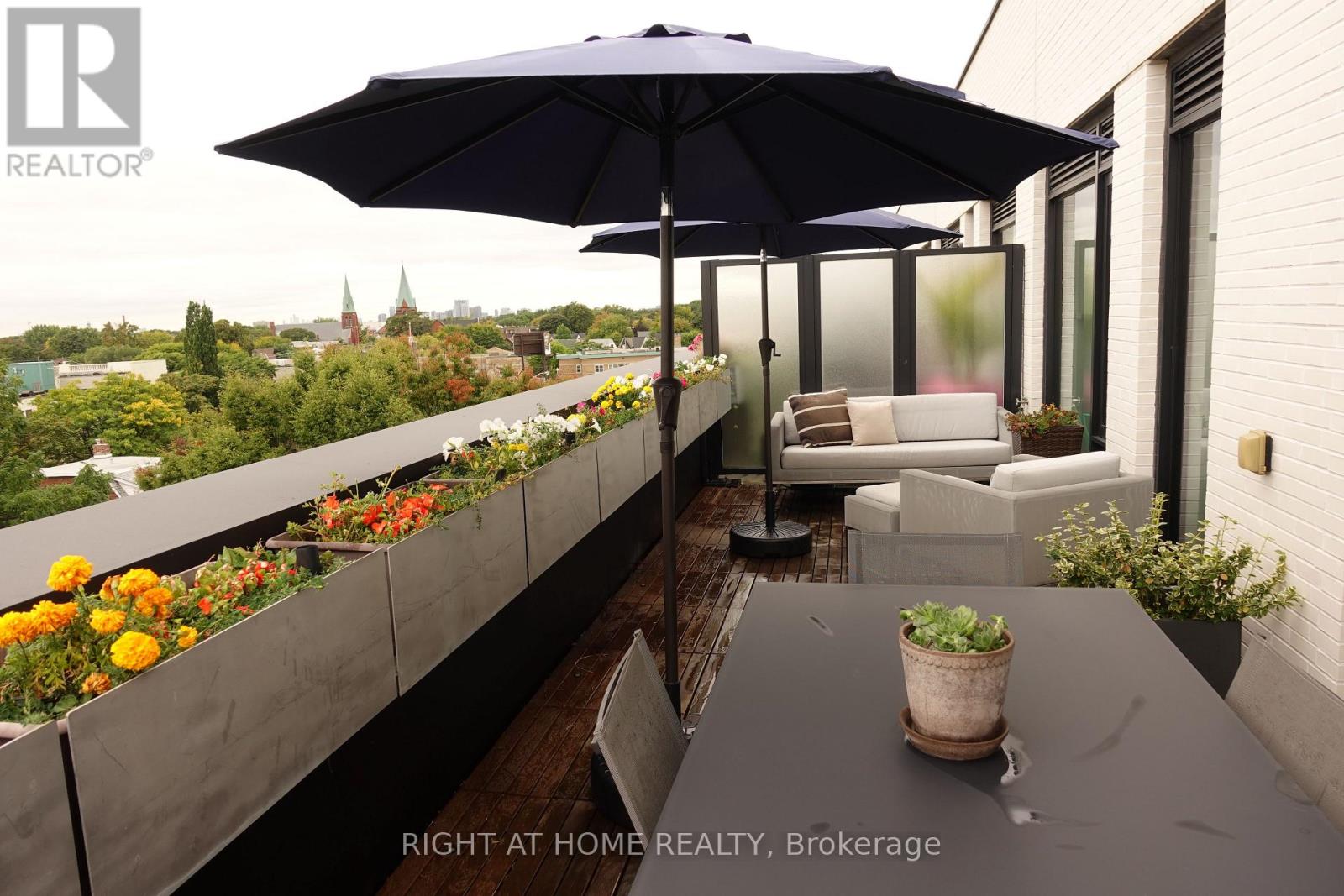 613 - 530 Indian Grove, Toronto, Ontario  M6P 0B3 - Photo 34 - W12947782