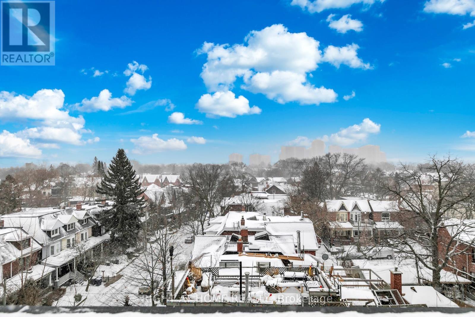 613 - 530 Indian Grove, Toronto, Ontario  M6P 0B3 - Photo 37 - W12947782