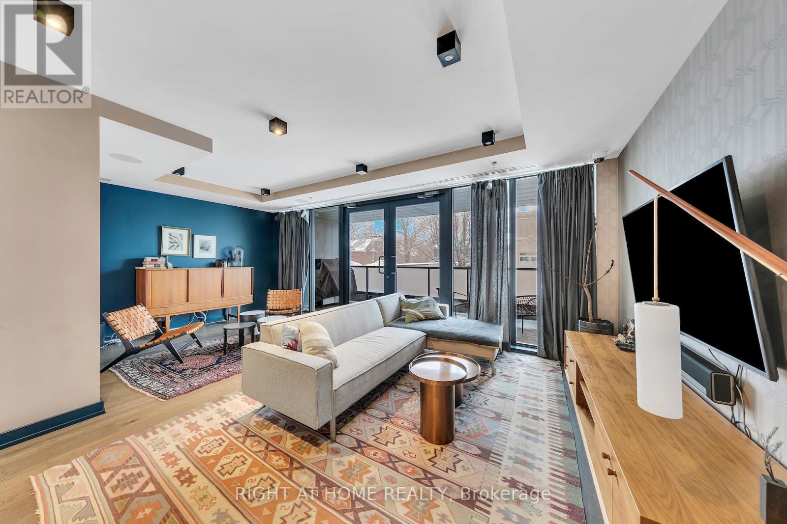 613 - 530 Indian Grove, Toronto, Ontario  M6P 0B3 - Photo 47 - W12947782