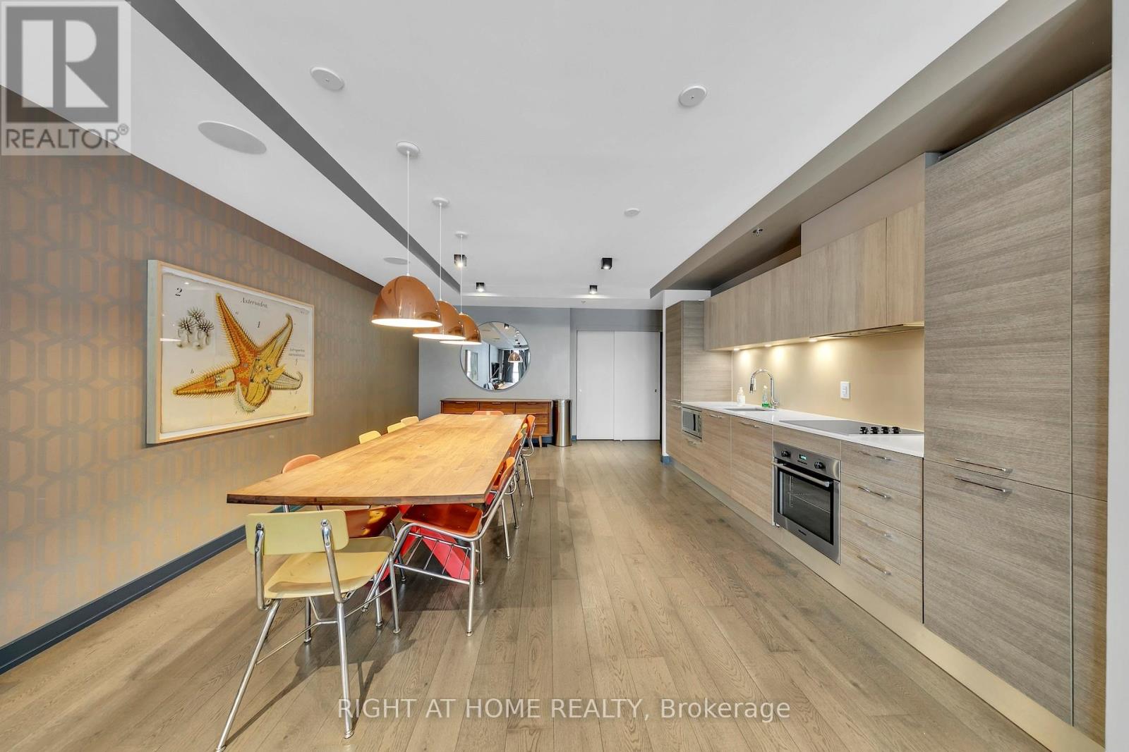 613 - 530 Indian Grove, Toronto, Ontario  M6P 0B3 - Photo 49 - W12947782