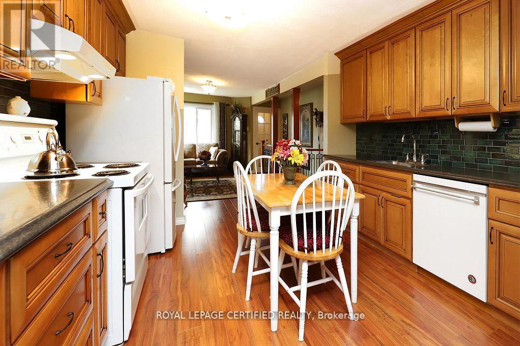 37 Jessie Street, Brampton, Ontario  L6Y 1L5 - Photo 14 - W12947804