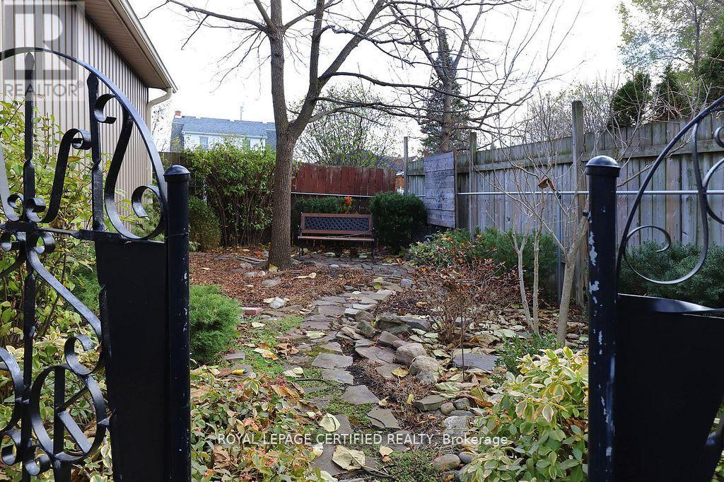 37 Jessie Street, Brampton, Ontario  L6Y 1L5 - Photo 42 - W12947804