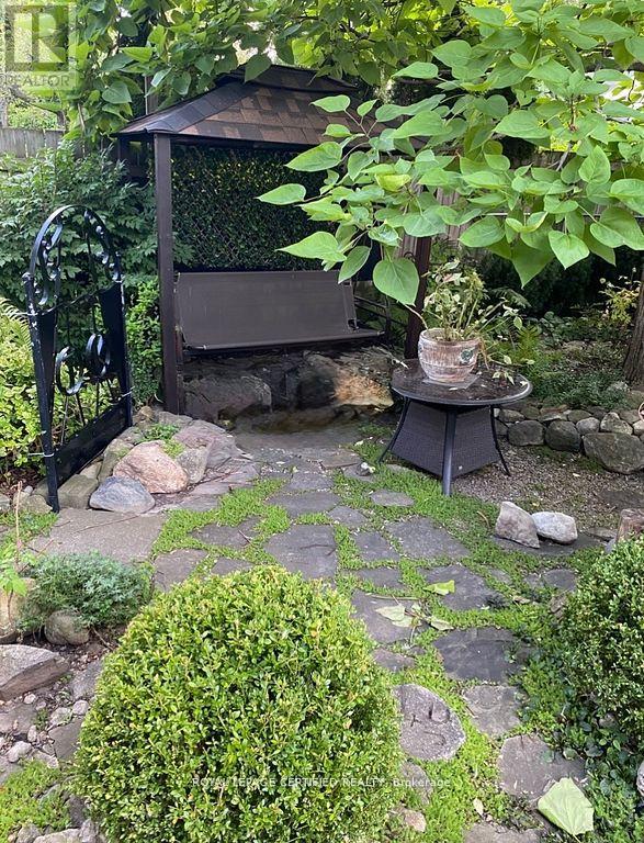 37 Jessie Street, Brampton, Ontario  L6Y 1L5 - Photo 44 - W12947804