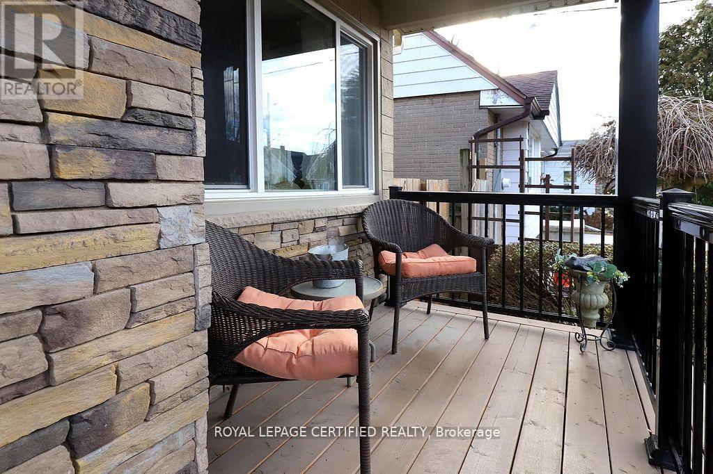 37 Jessie Street, Brampton, Ontario  L6Y 1L5 - Photo 5 - W12947804