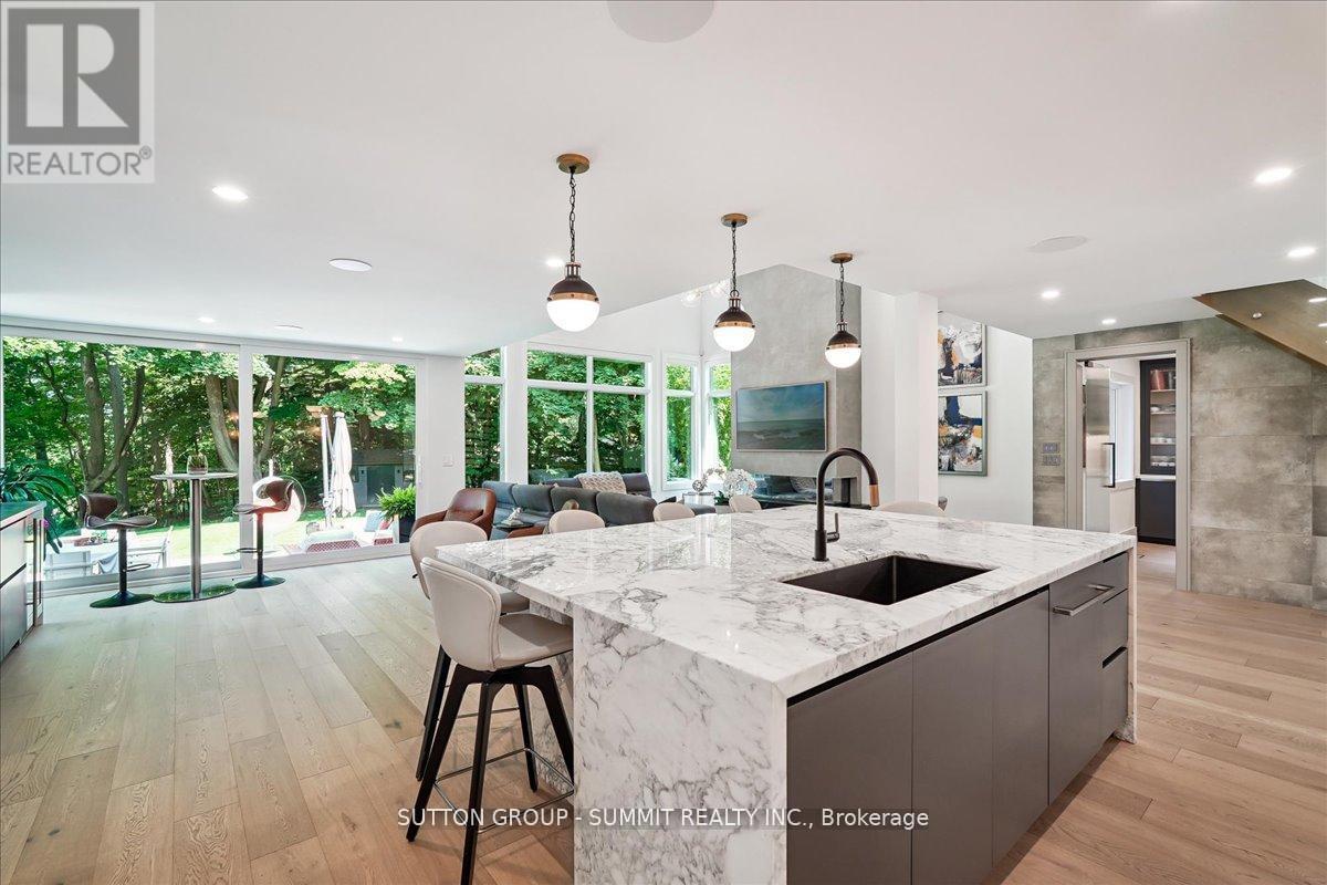 1100 Cedar Grove Boulevard, Oakville, Ontario  L6J 2C4 - Photo 14 - W12947808