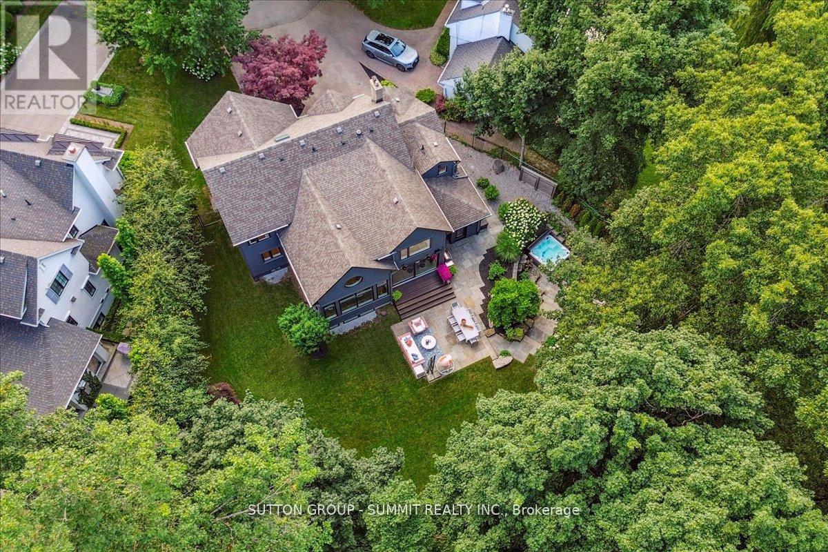 1100 Cedar Grove Boulevard, Oakville, Ontario  L6J 2C4 - Photo 43 - W12947808