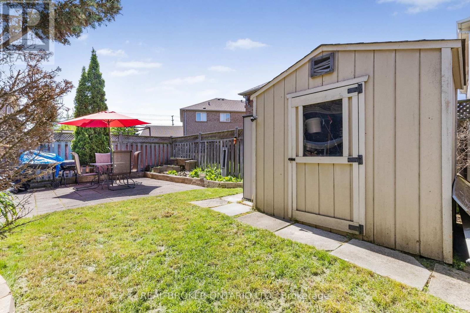 56 Lockheed Crescent, Brampton, Ontario  L7A 3G4 - Photo 38 - W12947842