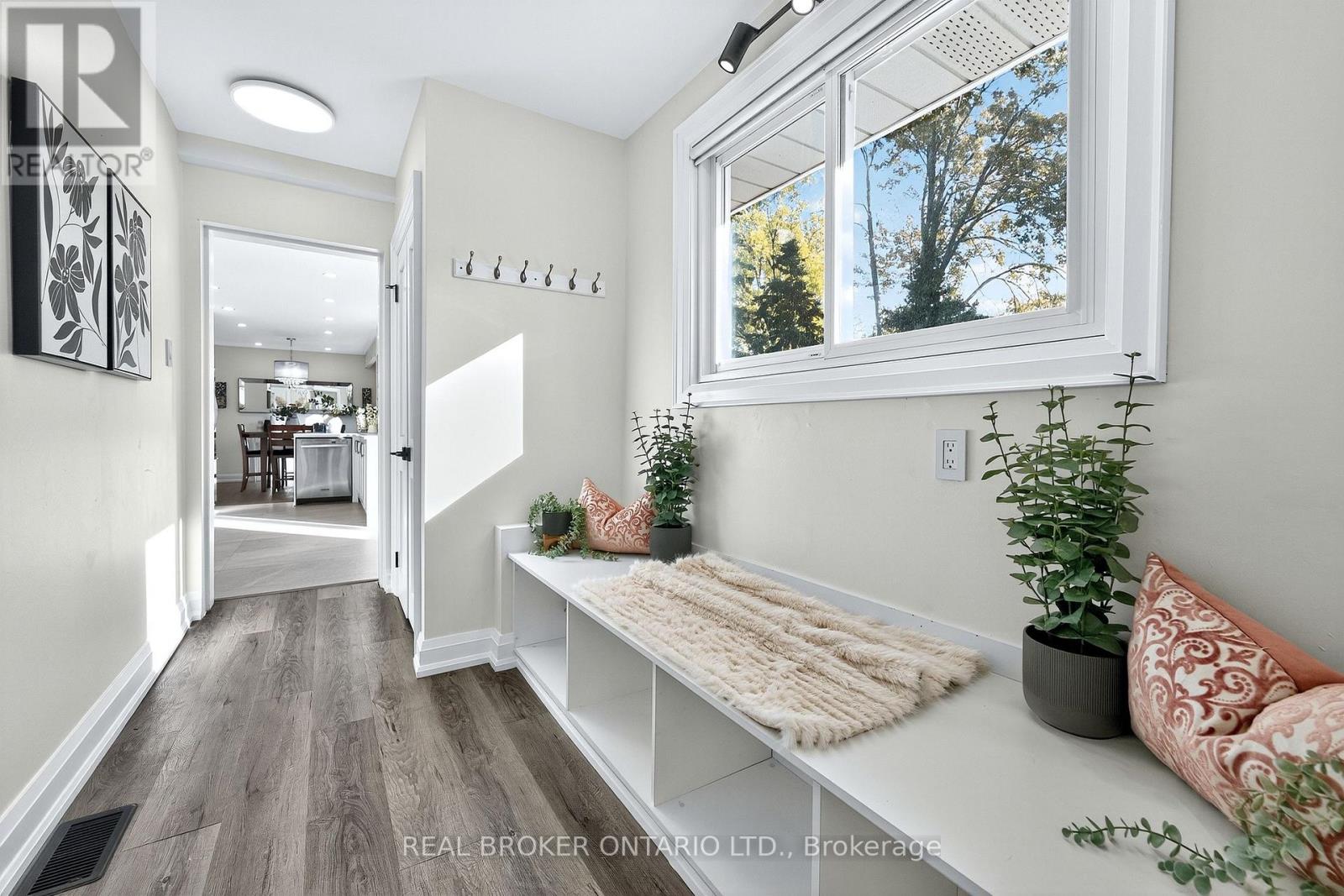 10 Essex Place, Brampton, Ontario  L6T 2A6 - Photo 16 - W12947856