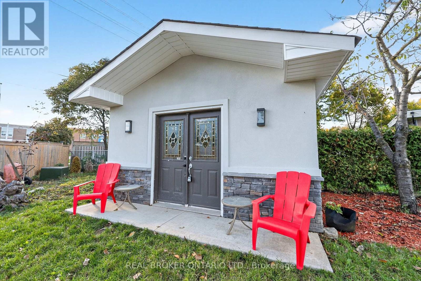 10 Essex Place, Brampton, Ontario  L6T 2A6 - Photo 45 - W12947856