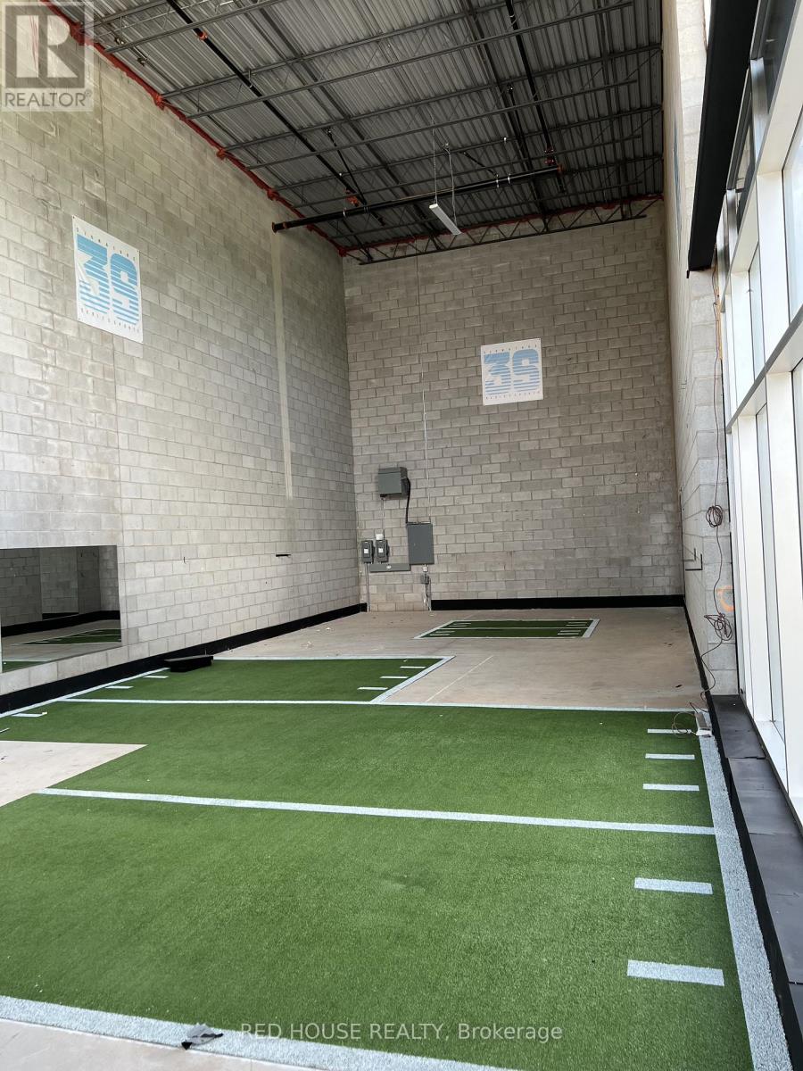 26 - 1158 King Road, Burlington, Ontario  L7T 0C5 - Photo 4 - W12947858