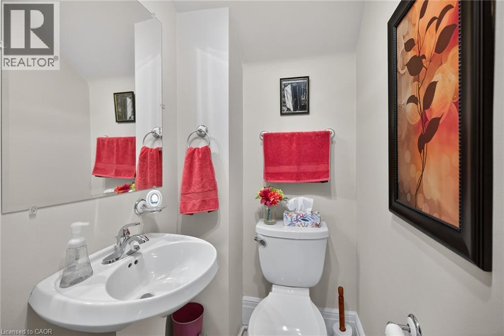 3 Second Street S, Stoney Creek, Ontario  L8G 1R4 - Photo 11 - 40816080