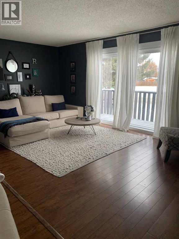 24 45 Streetcrescent, Sylvan Lake, Alberta  T4S 2P9 - Photo 6 - A2296926