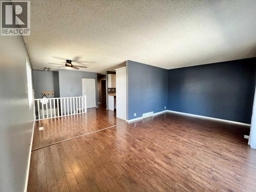 24 45 Streetcrescent, Sylvan Lake, Alberta  T4S 2P9 - Photo 7 - A2296926