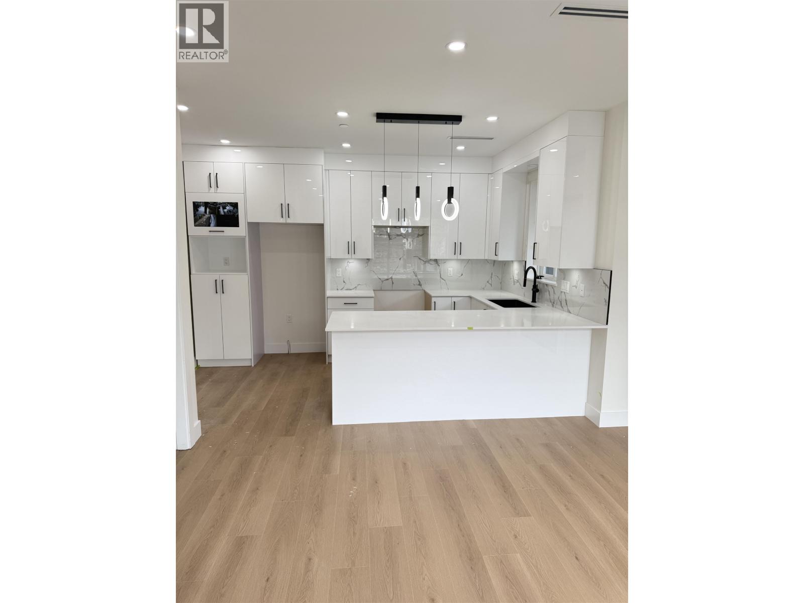 279 E 48th Avenue, Vancouver, British Columbia  V5W 2C9 - Photo 8 - R3097066