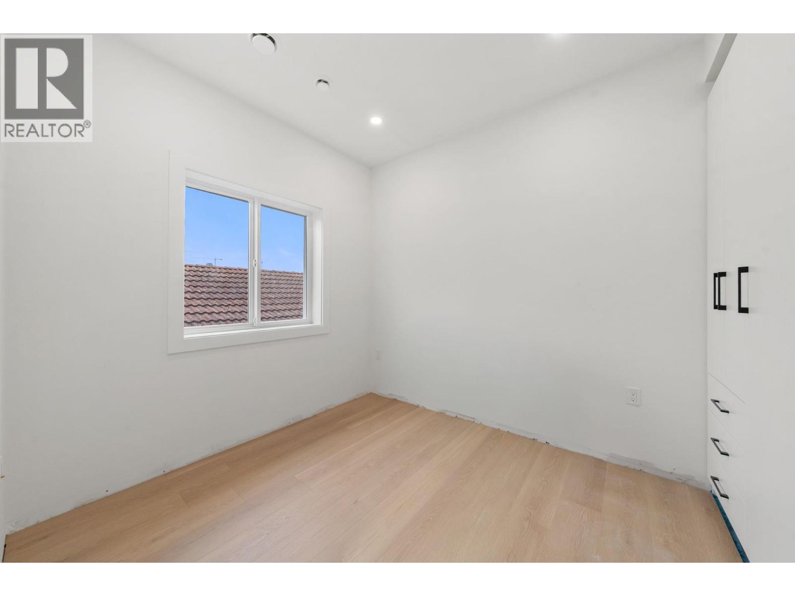 279 E 48th Avenue, Vancouver, British Columbia  V5W 2C9 - Photo 12 - R3097066