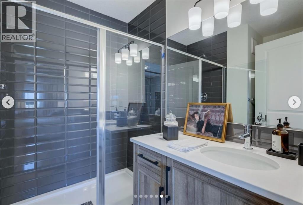 81 Sora Gate SE, Calgary, Alberta  T3S 0M6 - Photo 7 - A2295325