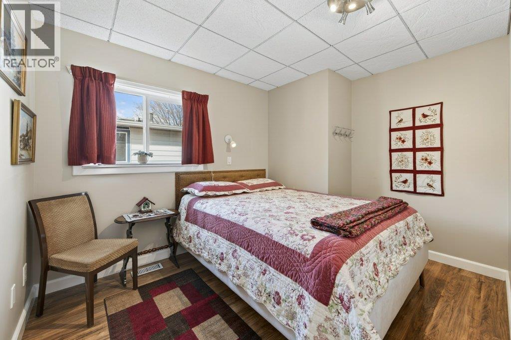 3021 Bank Road, Kamloops, British Columbia  V2B 6Z1 - Photo 8 - 10381236