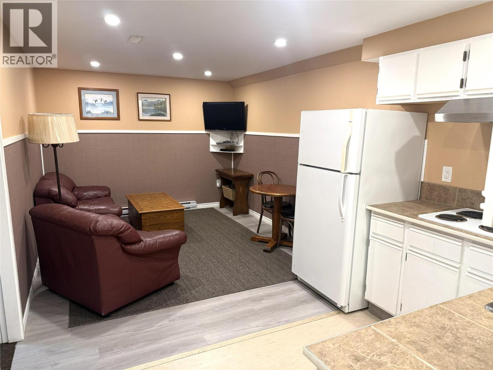 3021 Bank Road, Kamloops, British Columbia  V2B 6Z1 - Photo 20 - 10381236