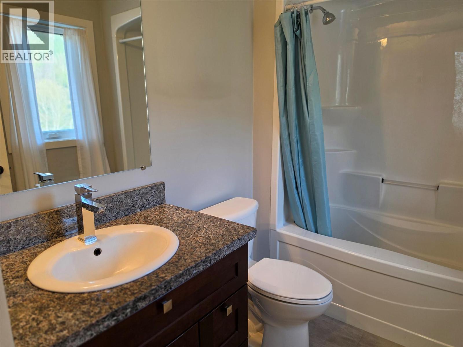 2410 Perrier Lane Unit# B, Nelson, British Columbia  V1L 7C3 - Photo 17 - 10377420